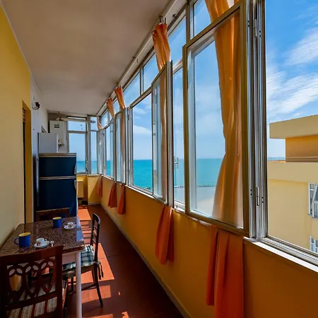 شقة Guesthost - Sea View Europa