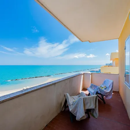 شقة Guesthost - Sea View Europa *